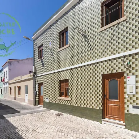 아파트 Saltwater *